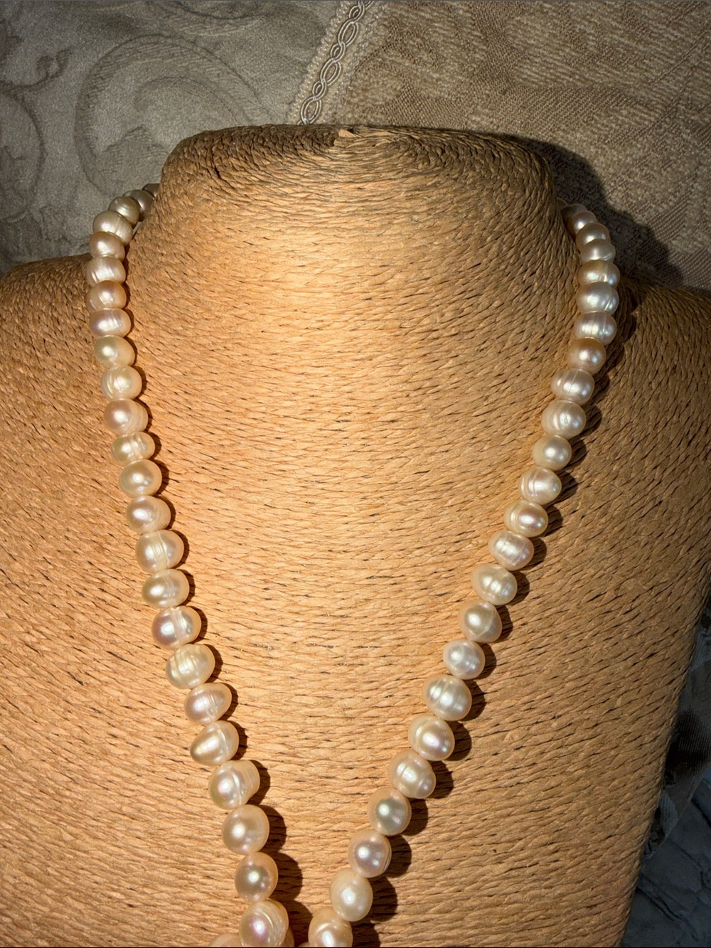 Classic Freshwater Pearl Strand Necklace opera length- Ivory gorgeous quality - Picture 14 of 16